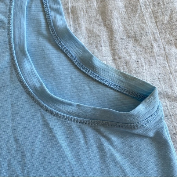 All in Motion Running Tank Top Workout Loose fit Racerback - Picture 8 of 8